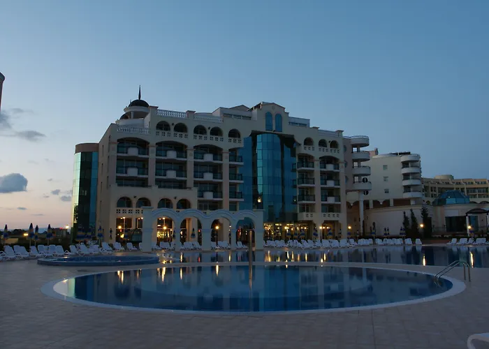 アパート Sunset ポモリエ